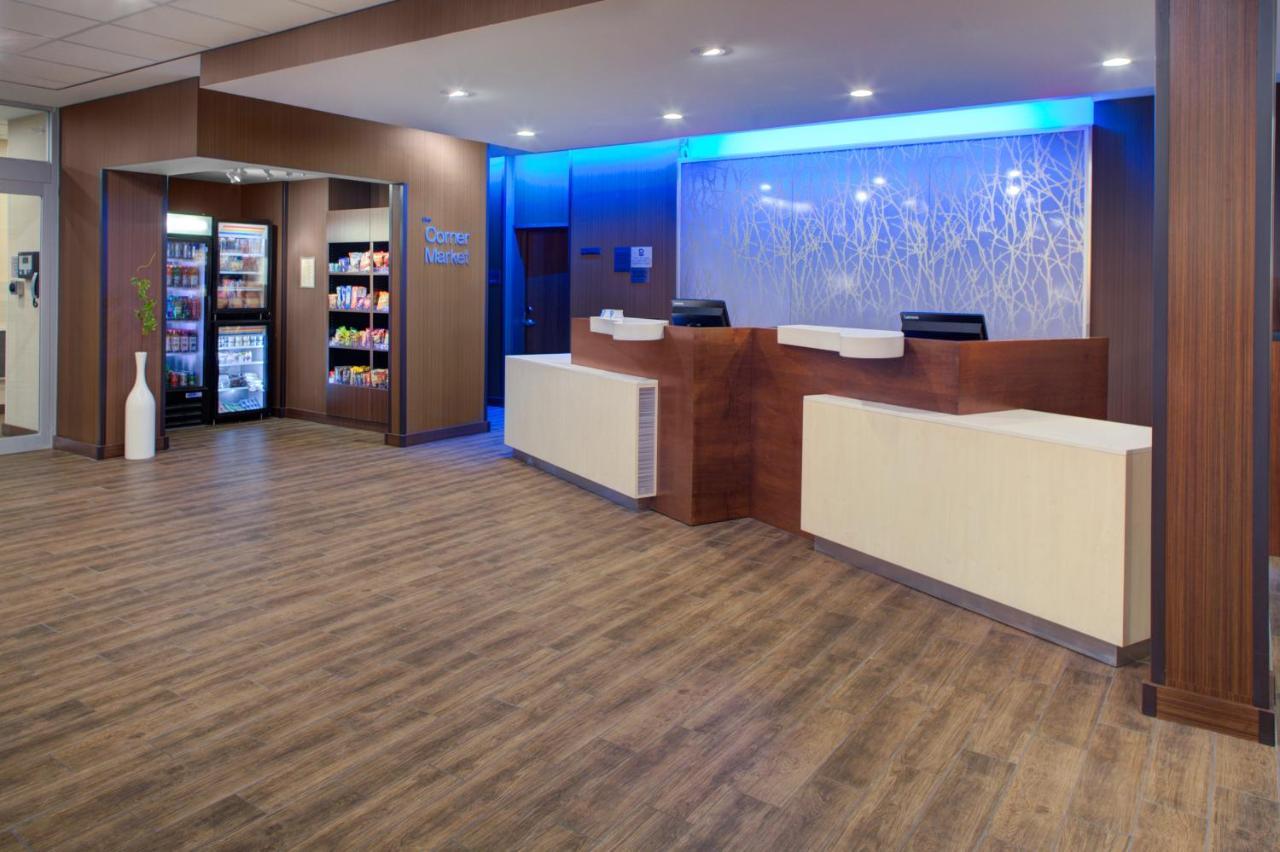 Fairfield Inn & Suites By Marriott Detroit Canton Exterior photo